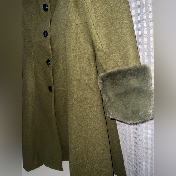 💚 NWT! Voodoo Vixen Retro 40s Olive Green Coat - Picture 11 of 11